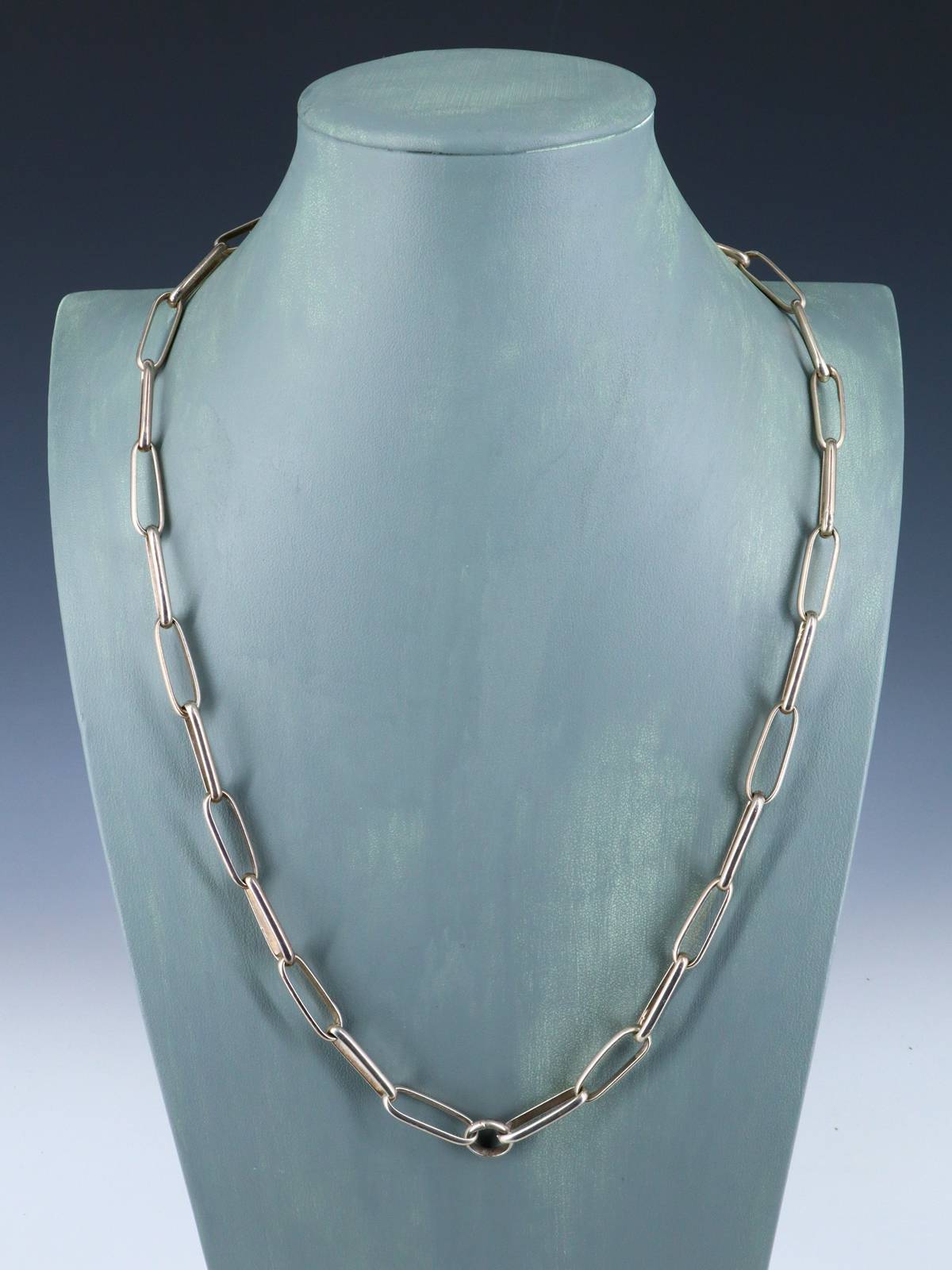 Vintage Native American Sterling Silver Heavy Hand Made Chain