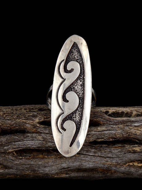 Estate Old Native Sterling Silver Wave Design Ring, Size 7 - PuebloDirect.com