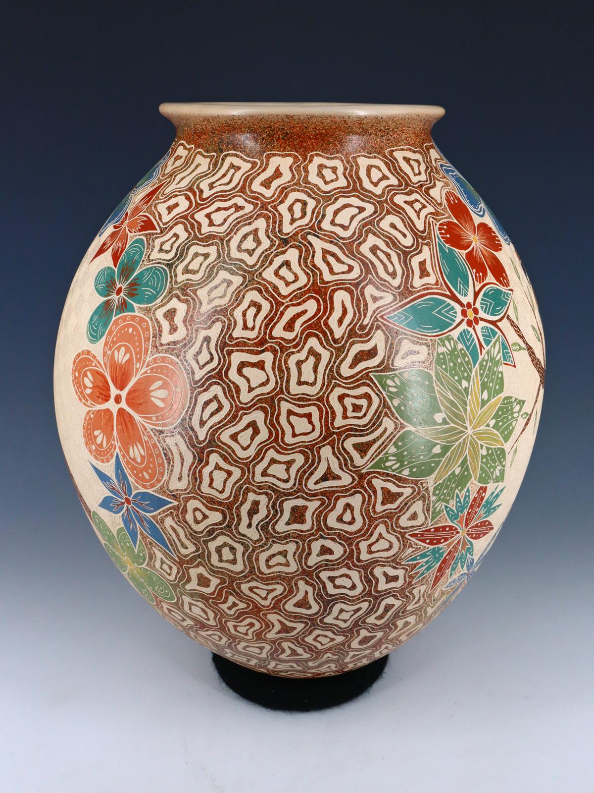 Mata Ortiz Hand Coiled Pottery Painted Parrot Vase