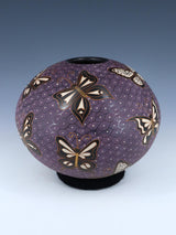 Mata Ortiz Poterie papillon peinte et gravée