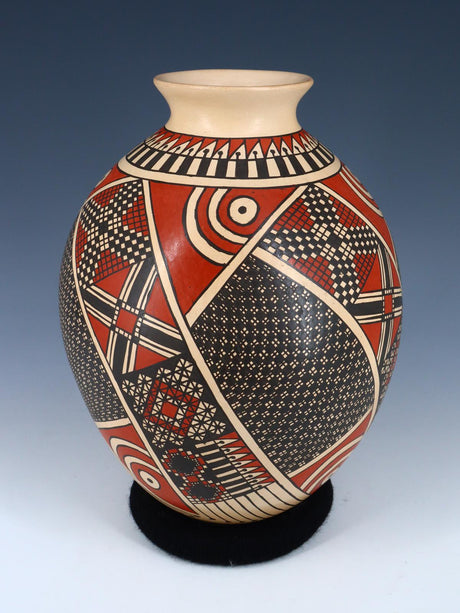 Mata Ortiz Hand Coiled and Painted Pottery Vase