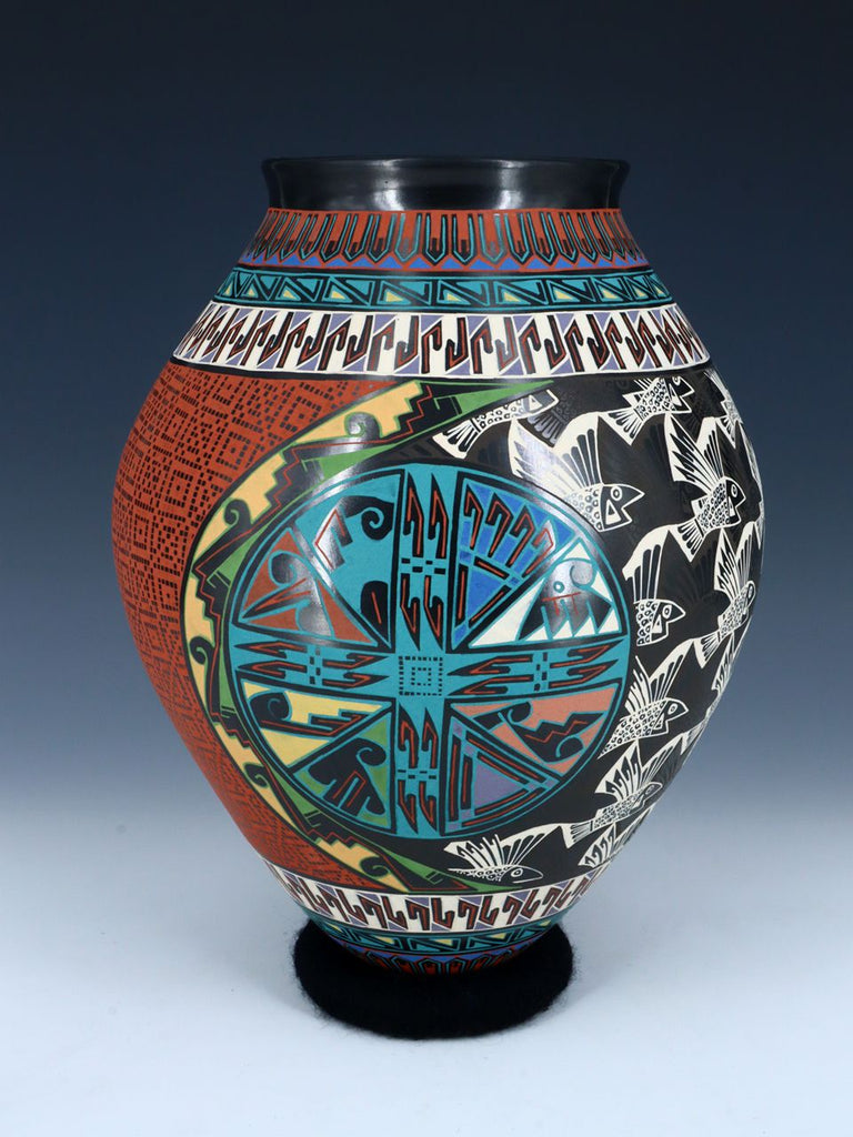 Large Mata Ortiz Hand Coiled and Painted Pottery Vase - PuebloDirect.com
