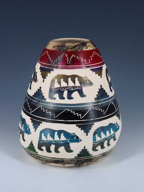 Navajo Etched Bear Horsehair Pottery - PuebloDirect.com
