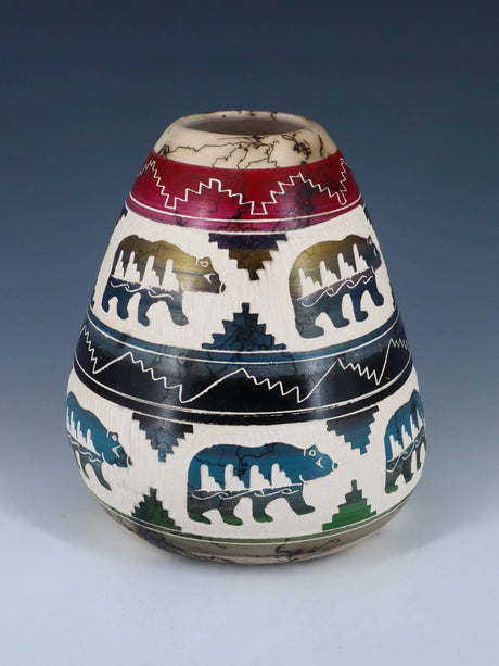 Navajo Etched Bear Horsehair Pottery - PuebloDirect.com