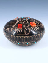 Sioux Pottery Etched Hand Coiled Pottery Seed Pot - PuebloDirect.com