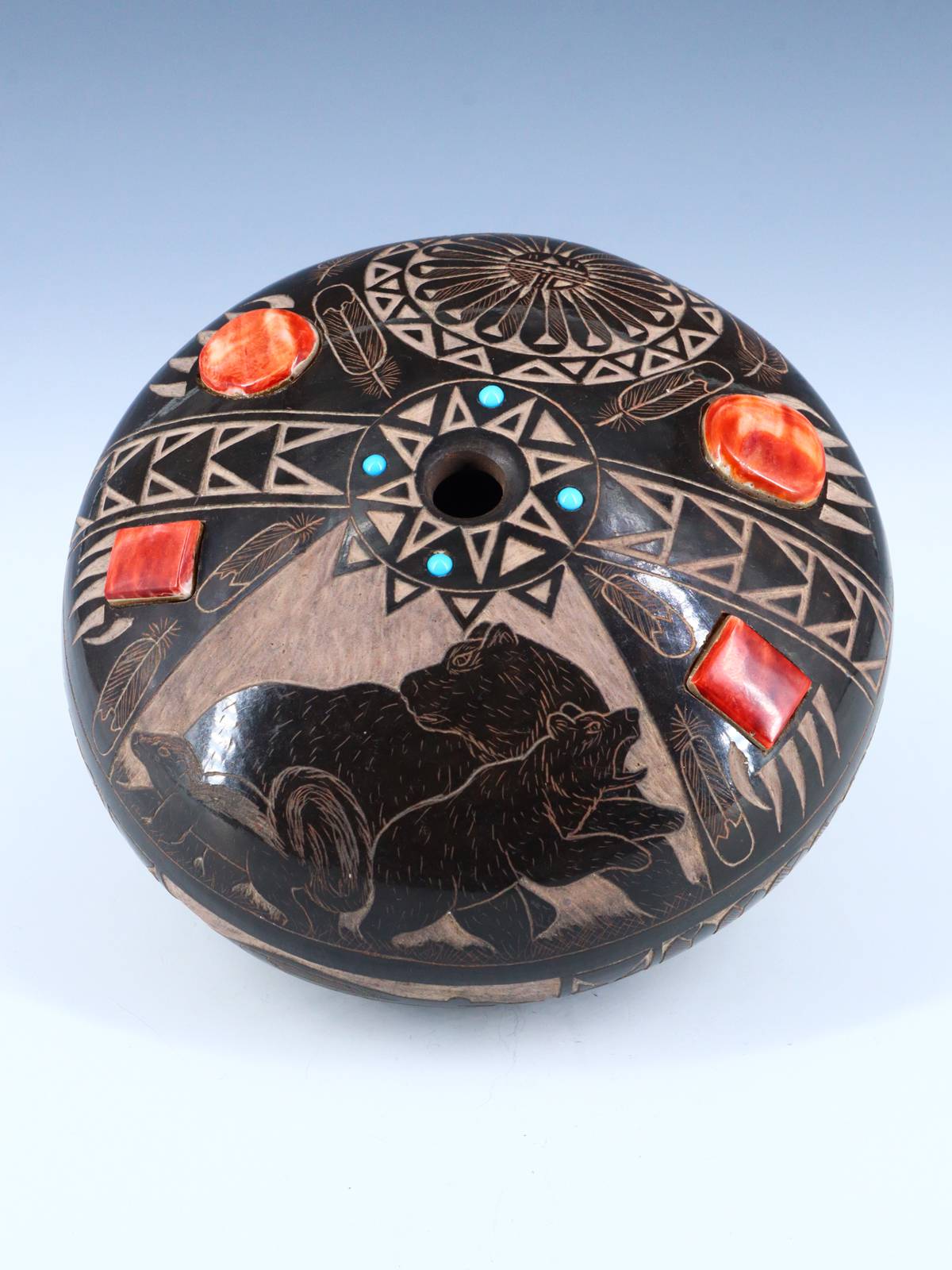 Sioux Pottery Etched Hand Coiled Pottery Seed Pot - PuebloDirect.com