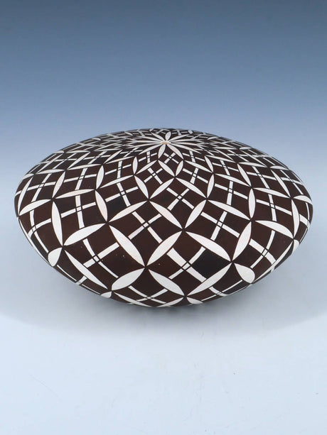 Hand Made Acoma Pueblo Pottery Eye Dazzler Seed Pot - PuebloDirect.com