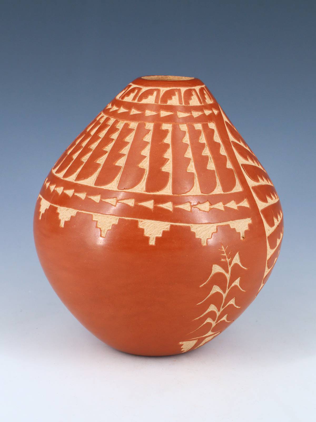 Etched Jemez Pueblo Pottery Wheat Pot - PuebloDirect.com