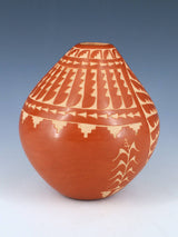 Etched Jemez Pueblo Pottery Wheat Pot - PuebloDirect.com
