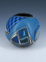 Mata Ortiz Hand Coiled and Painted Paquime Pottery - PuebloDirect.com
