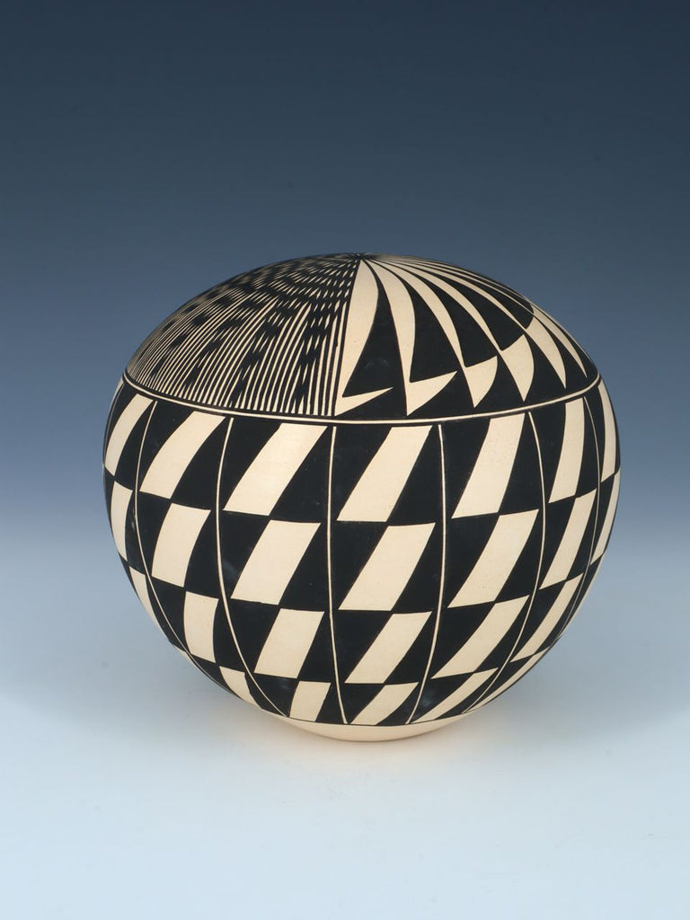 Acoma Hand Coiled Pueblo Pottery Seed Pot - PuebloDirect.com