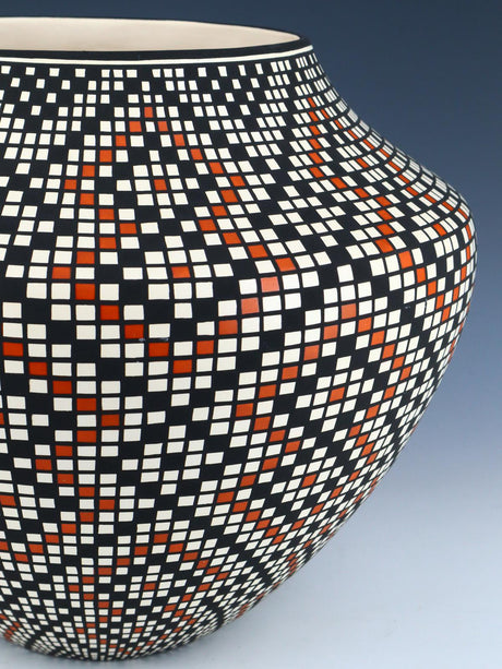 Acoma Pueblo Hand Coiled Fine Line Pottery - PuebloDirect.com