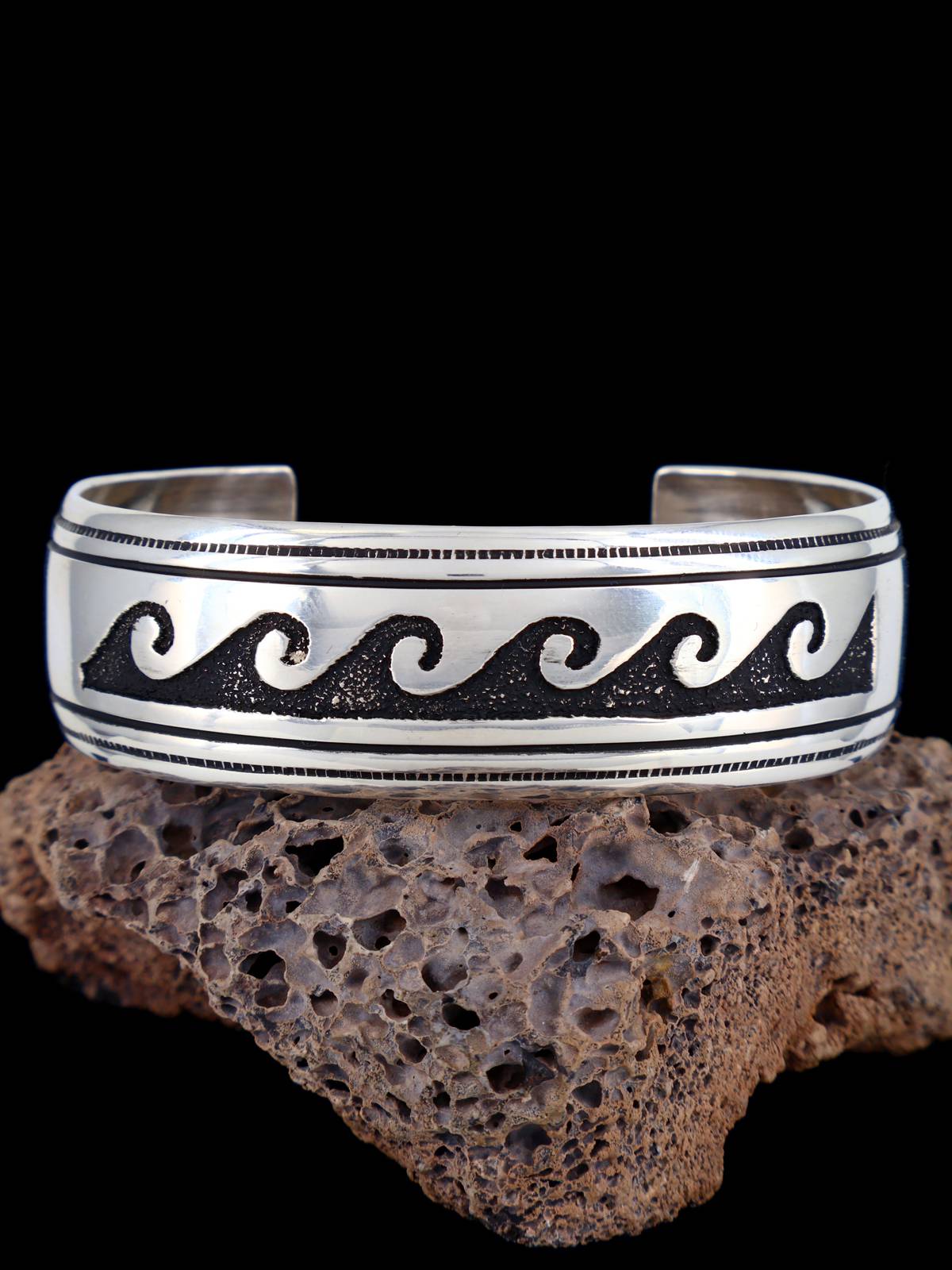 Bracelet de manchette superposé en argent sterling amérindien