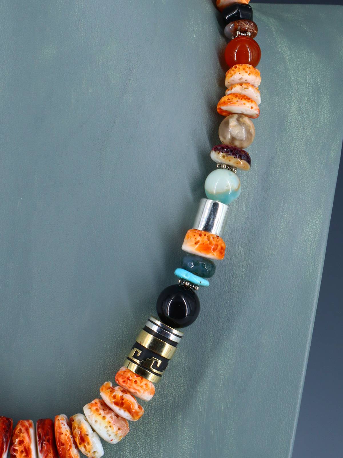 Navajo 21" Spiny Oyster Large Single Strand Beaded Necklace - PuebloDirect.com