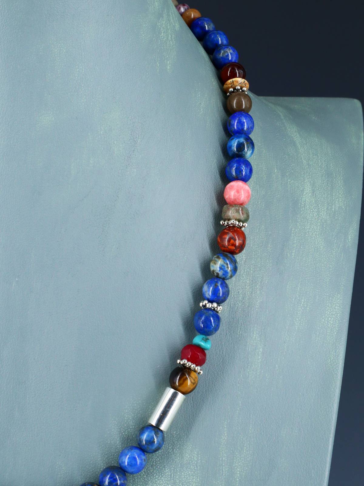 20" Navajo Single Strand Lapis Necklace