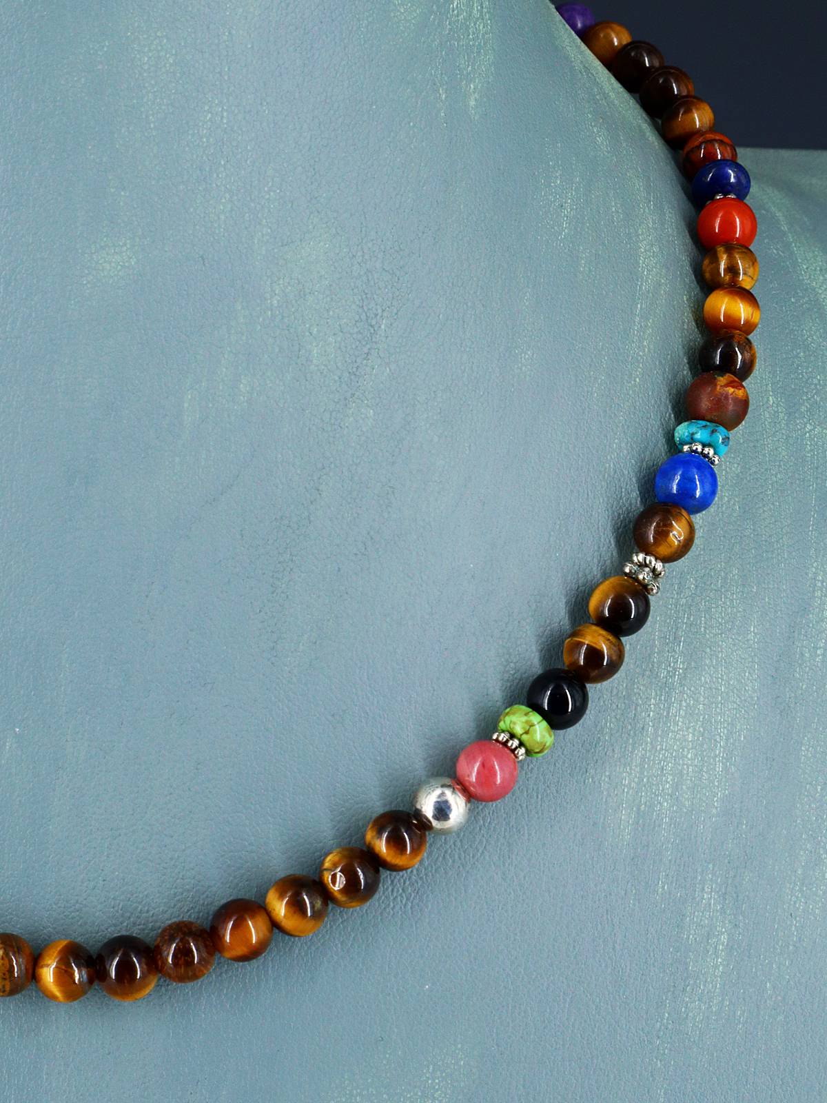 18" Navajo Single Strand Tiger Eye Necklace