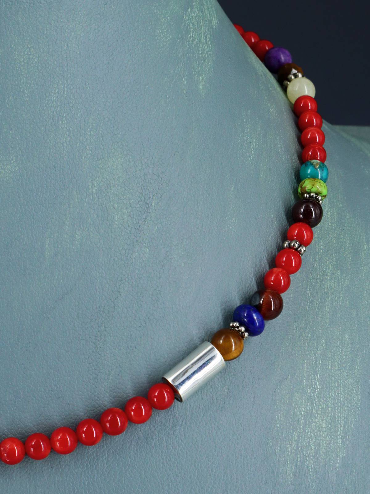 16" Navajo Single Strand Dyed Bamboo Coral Necklace - PuebloDirect.com