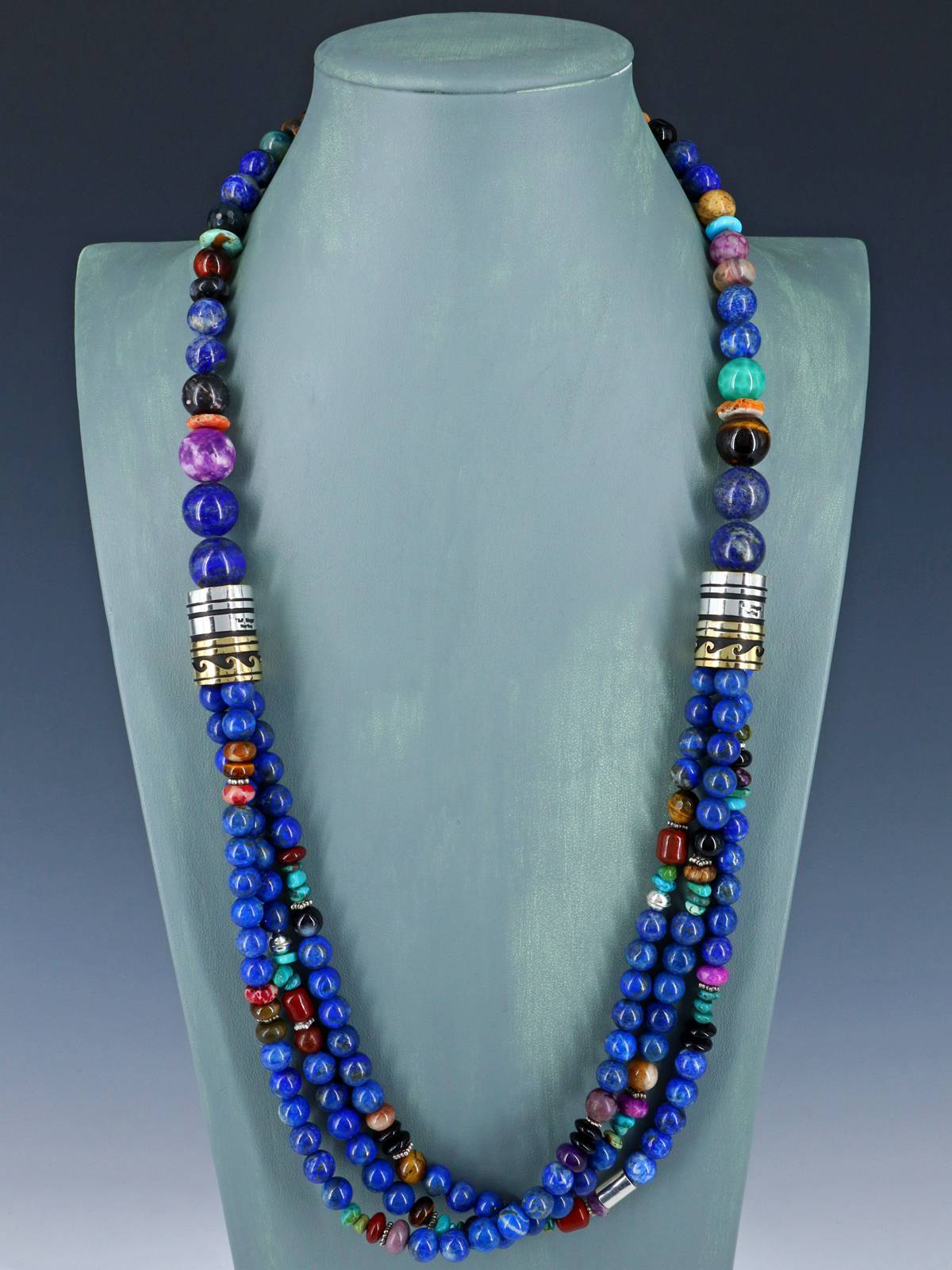 Collar de cuentas de múltiples hebras de amatista navajo y turquesa de 30"