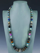 Navajo Black Lip Mother of Pearl Beaded Single Strand Necklace