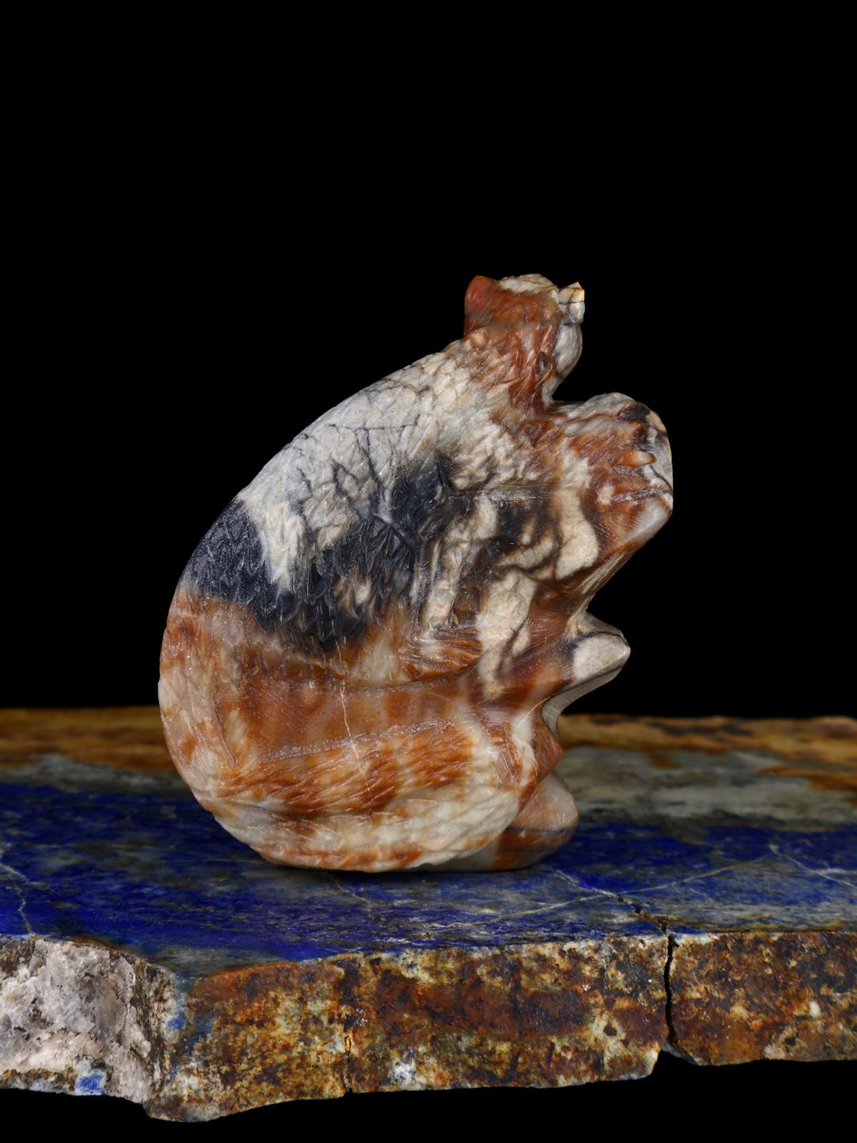 Picasso Marble Lizard Zuni Fetish - PuebloDirect.com