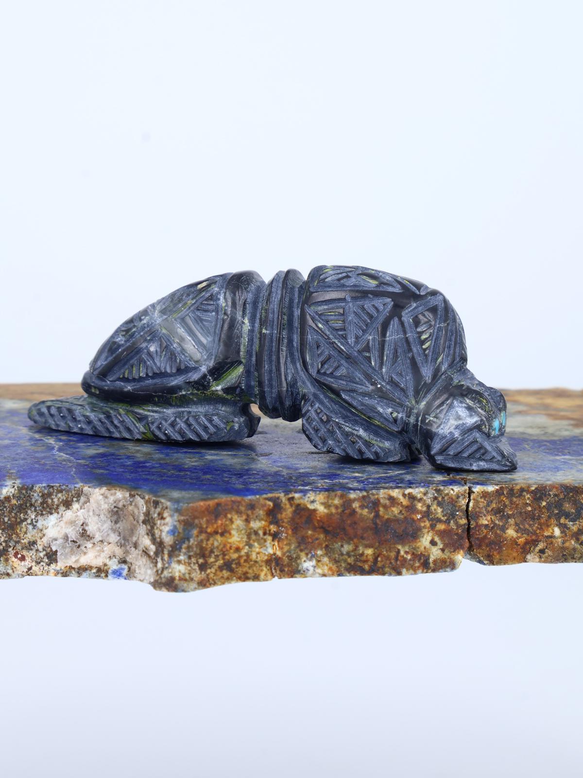 Serpentine Critter Zuni Fetish - PuebloDirect.com