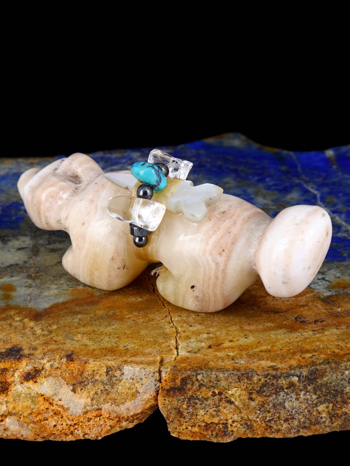 Marble Wolf Zuni Fetish