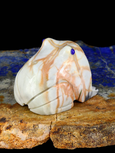 Picasso Marble Frog Zuni Fetish