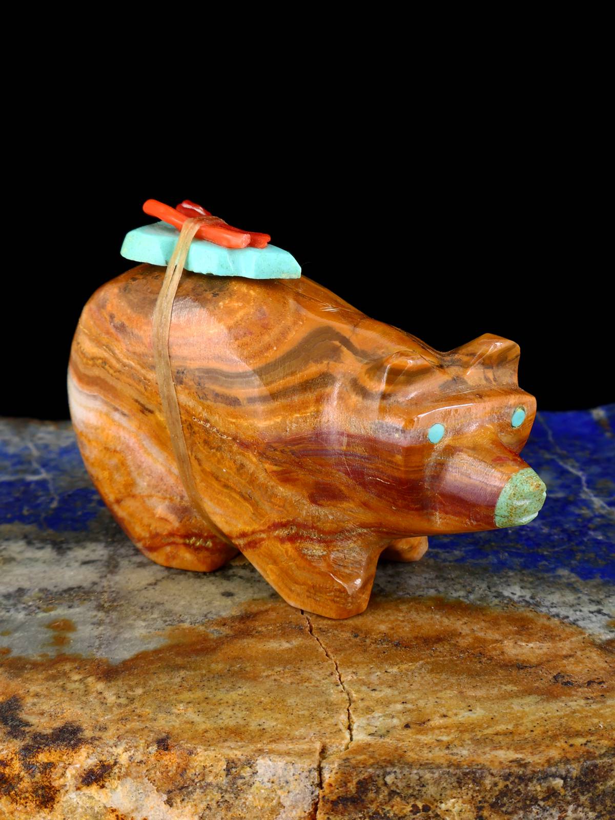Onyx Bear Zuni Fetish Carving