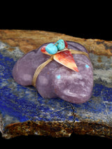 Lepidolite Frog Zuni Fetish