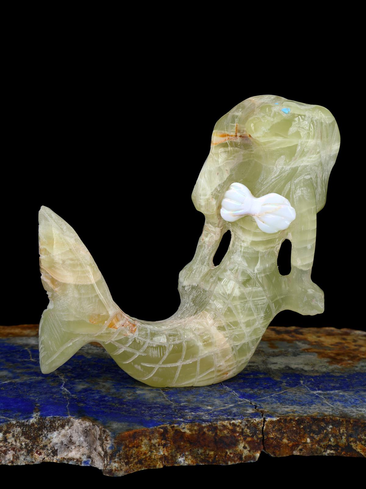 Onyx Mermaid Zuni Fetish - PuebloDirect.com