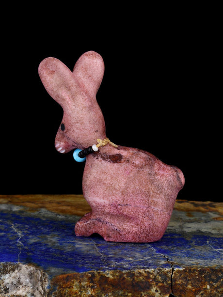 Marble Rabbit Zuni Fetish - PuebloDirect.com