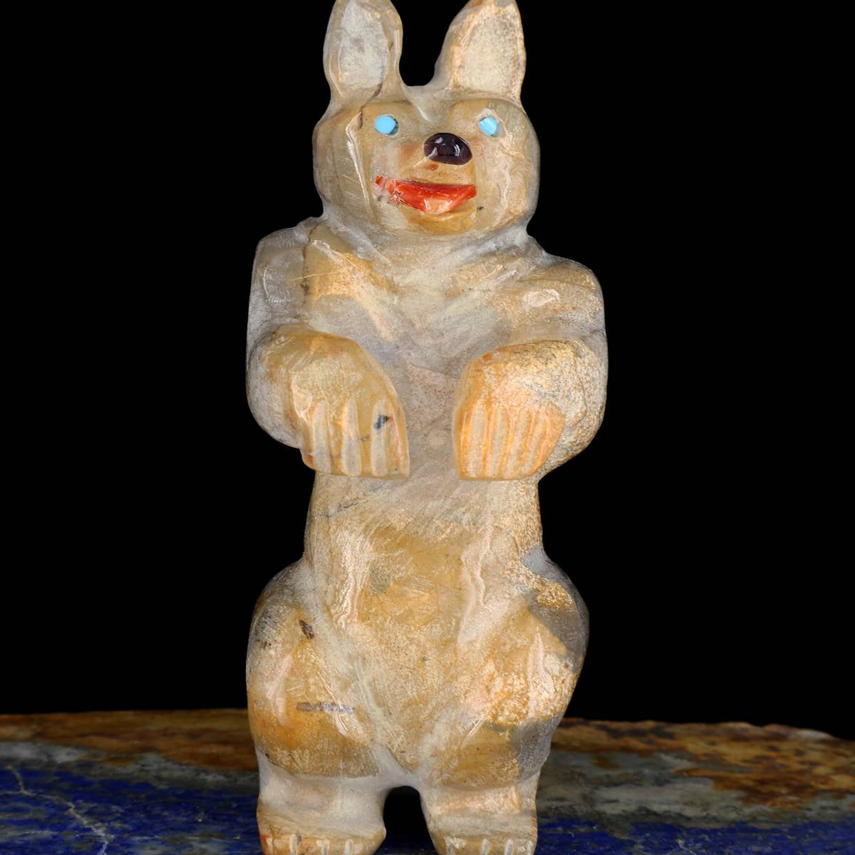 Travertine Rabbit Zuni Fetish – PuebloDirect.com