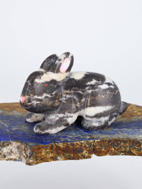 Marble Rabbit Zuni Fetish - PuebloDirect.com