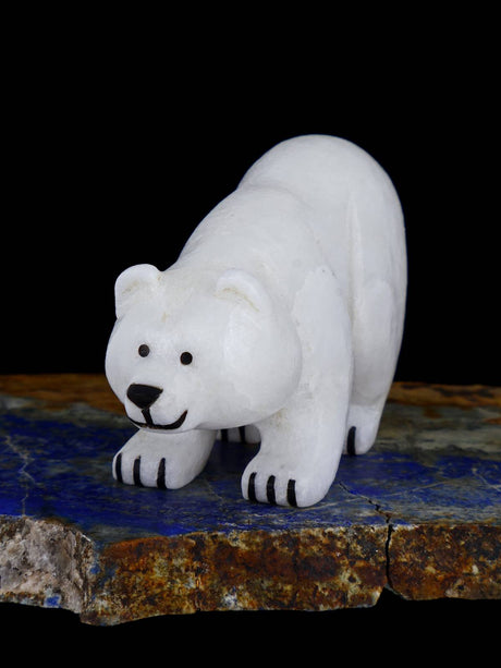 White Marble Bear Zuni Fetish - PuebloDirect.com