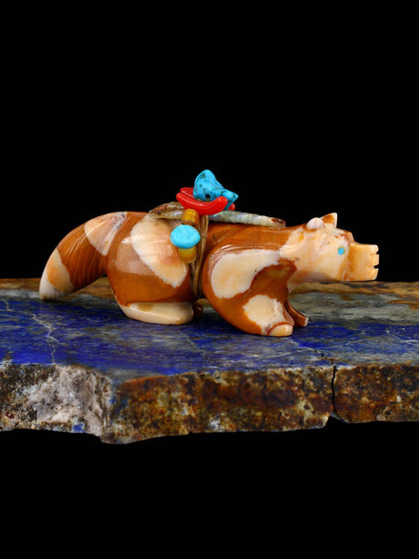 Dolomite Wolf Zuni Fetish - PuebloDirect.com