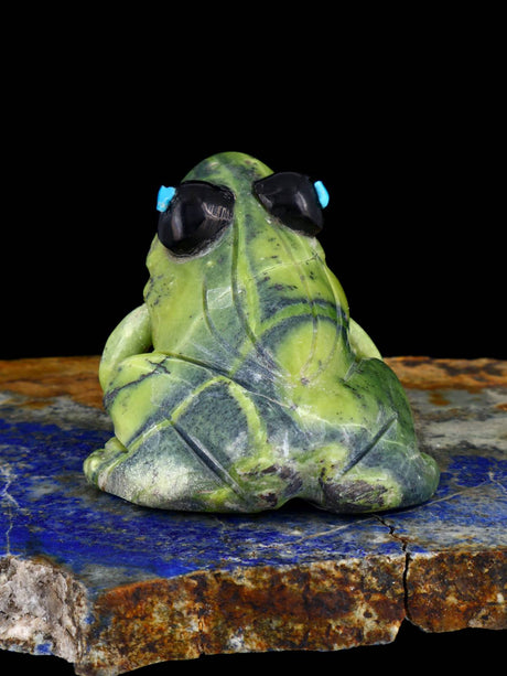 Serpentine Frog Zuni Fetish - PuebloDirect.com