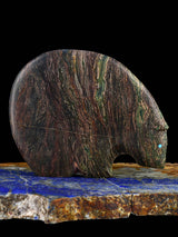 Folded Metasediment Medicine Bear Zuni Fetish - PuebloDirect.com
