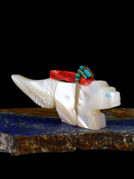 Mother of Pearl Wolf Zuni Fetish - PuebloDirect.com