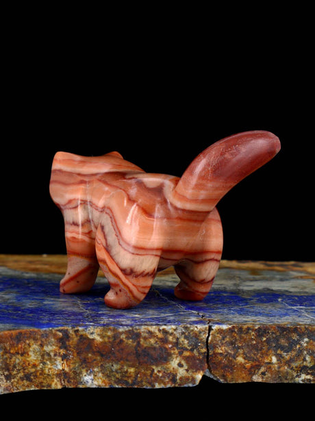 Rolling Hills Dolomite Fox Zuni Fetish - PuebloDirect.com