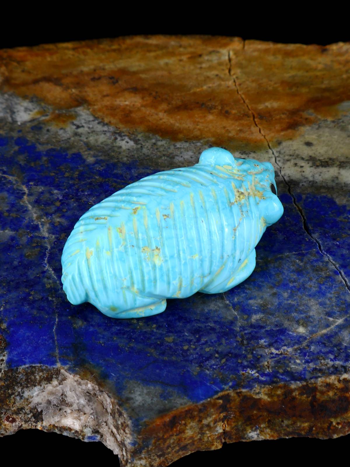 Turquoise Badger Navajo Carving - PuebloDirect.com