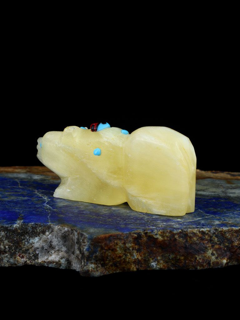 Honey Calcite Bear Zuni Fetish - PuebloDirect.com