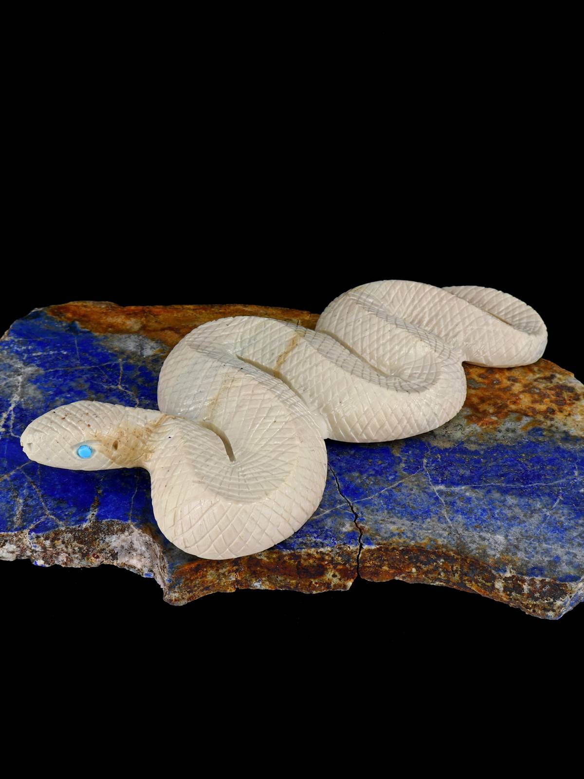 Serpentine Snake Zuni Fetish - PuebloDirect.com