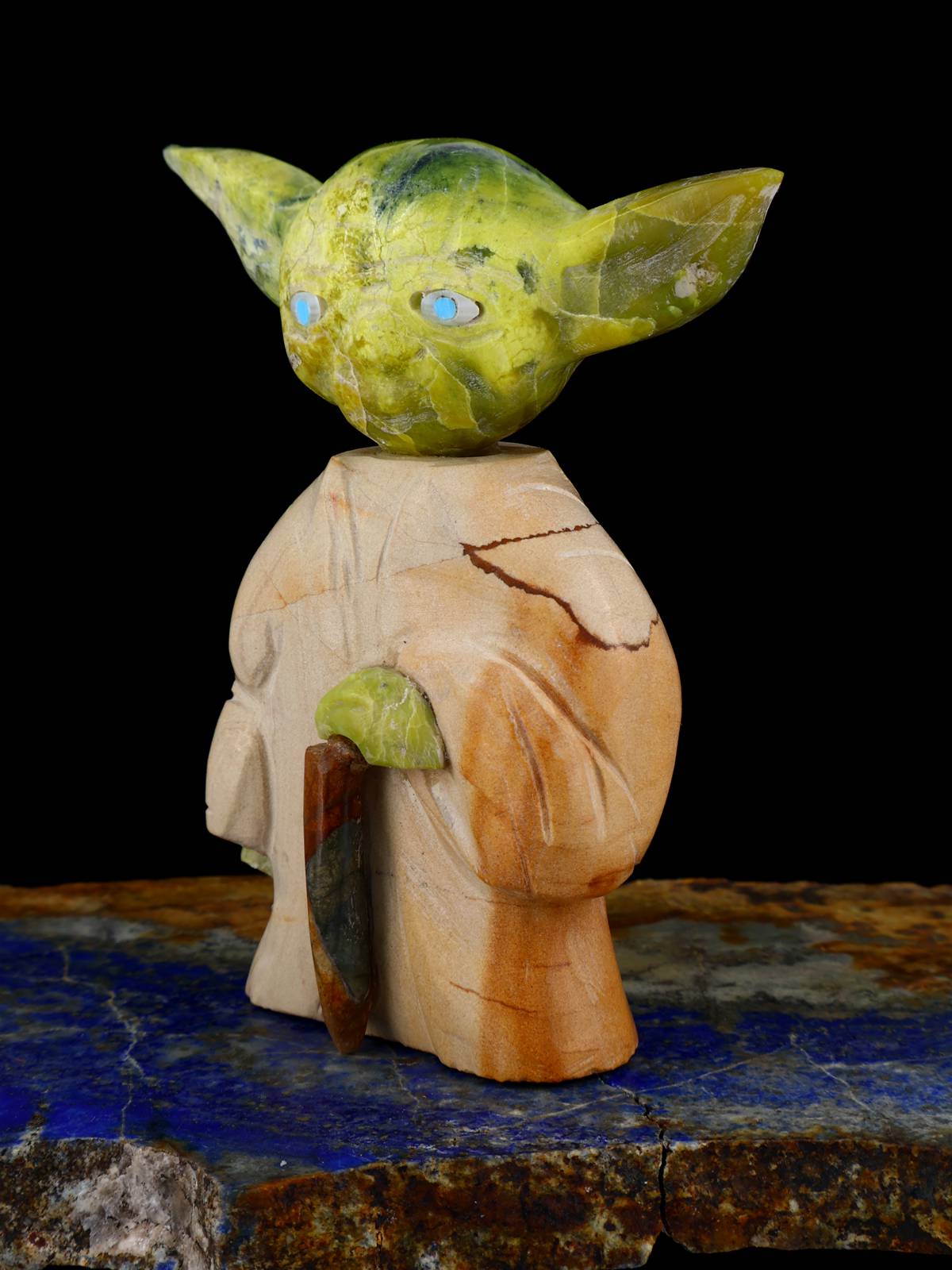 Serpentine Yoda Zuni Fetish - PuebloDirect.com