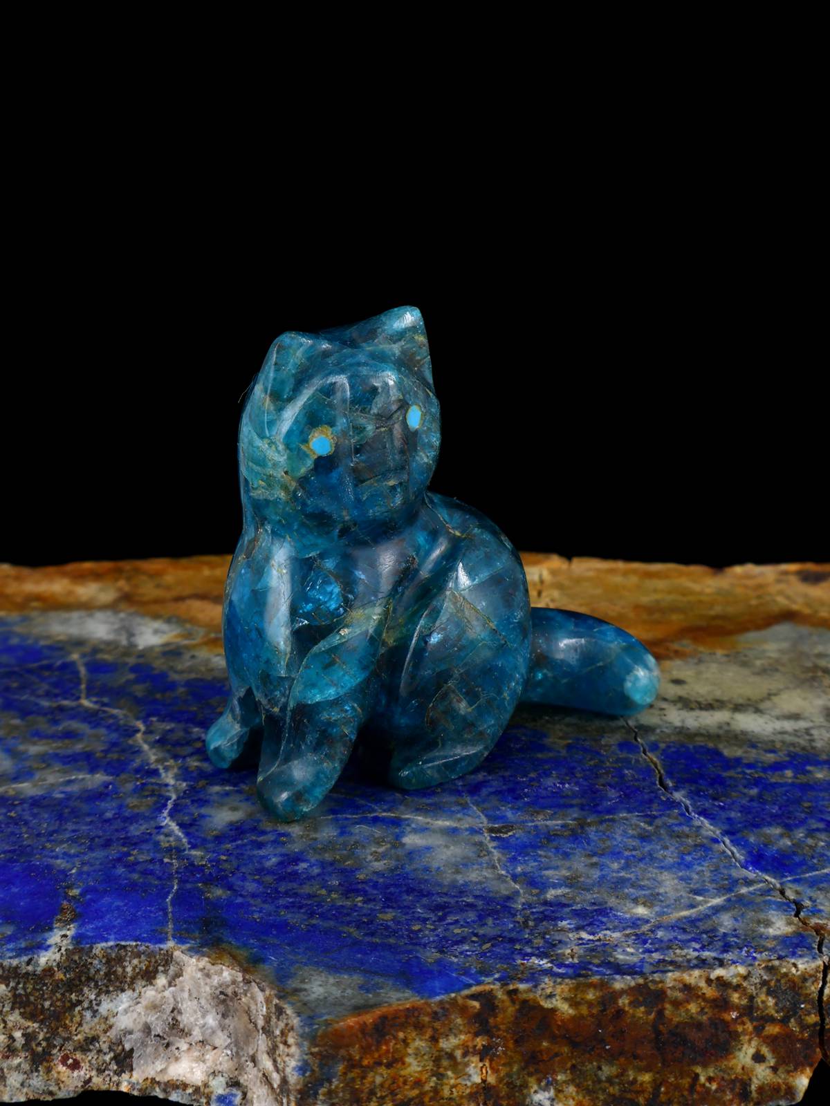 Chrysocolla Cat Zuni Fetish - PuebloDirect.com