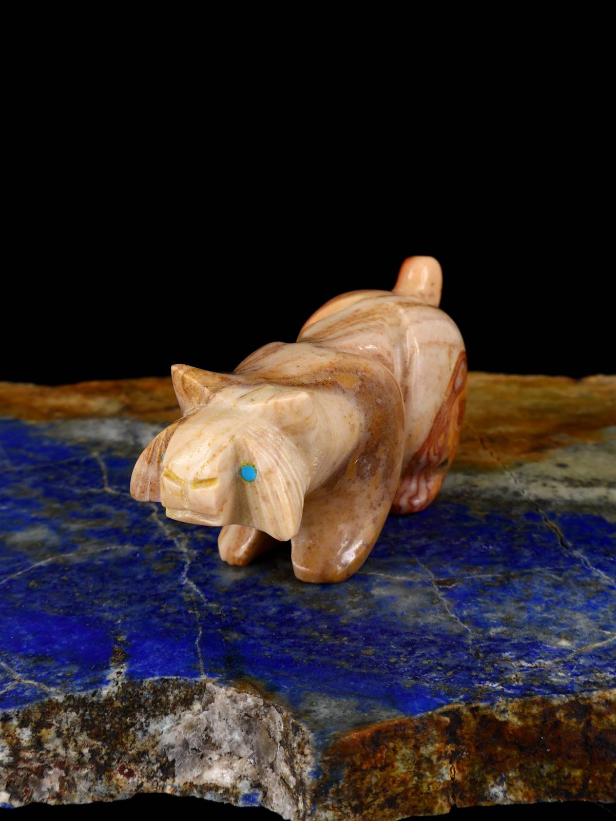 Dolomite Bobcat Zuni Fetish - PuebloDirect.com