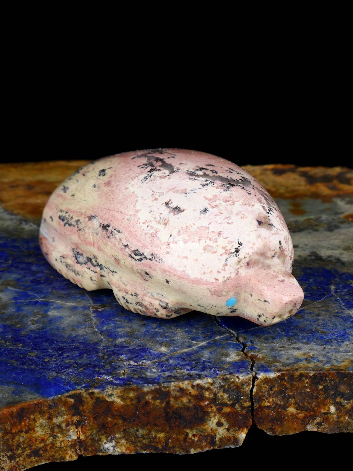Watermelon Serpentine Mole Zuni Fetish - PuebloDirect.com