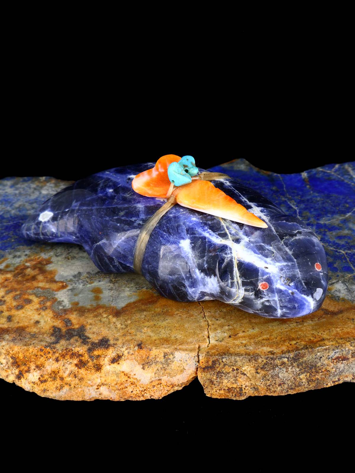 Sodalite Badger Zuni Fetish - PuebloDirect.com