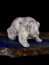 White Marble Lion Zuni Fetish - PuebloDirect.com