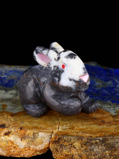 Marble Rabbit Zuni Fetish - PuebloDirect.com