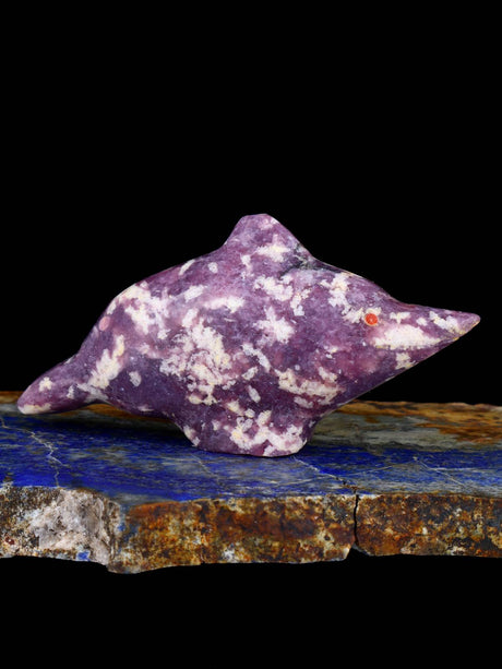 Lepidolite Dolphin Zuni Fetish - PuebloDirect.com